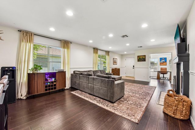 170 Kates CV, Buda, TX 78610