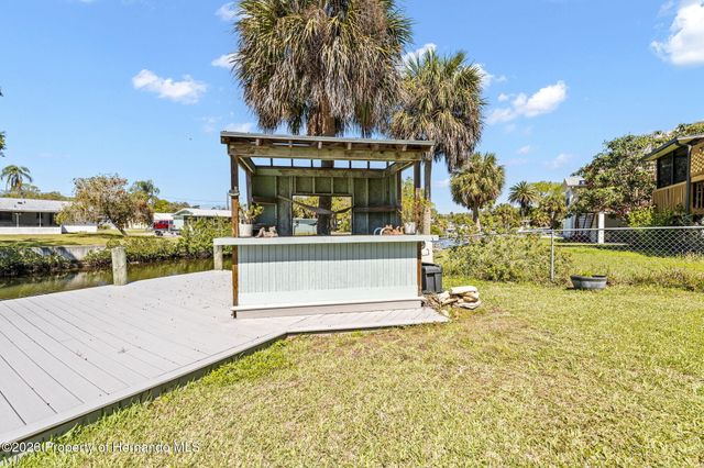 8601 Old Post Road, Port Richey, FL 34668