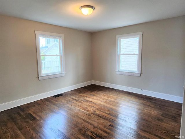 310 N 5th Street, Smithfield, NC 27577