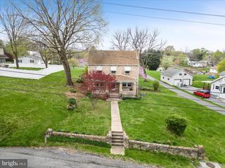 1714 N ROYAL AVE, Front Royal, VA 22630