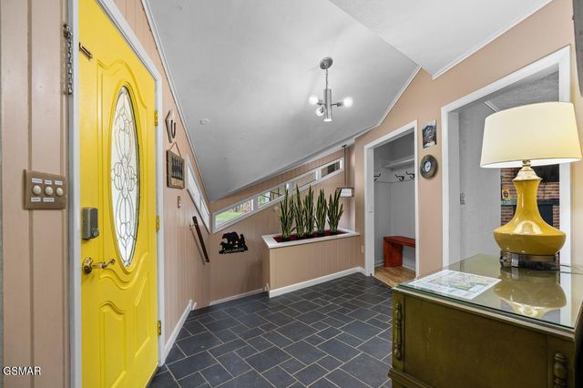 150 Hollow Road, Cosby, TN 37722
