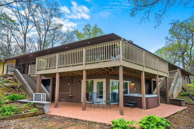 150 Hollow Road, Cosby, TN 37722