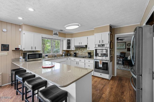 150 Hollow Road, Cosby, TN 37722