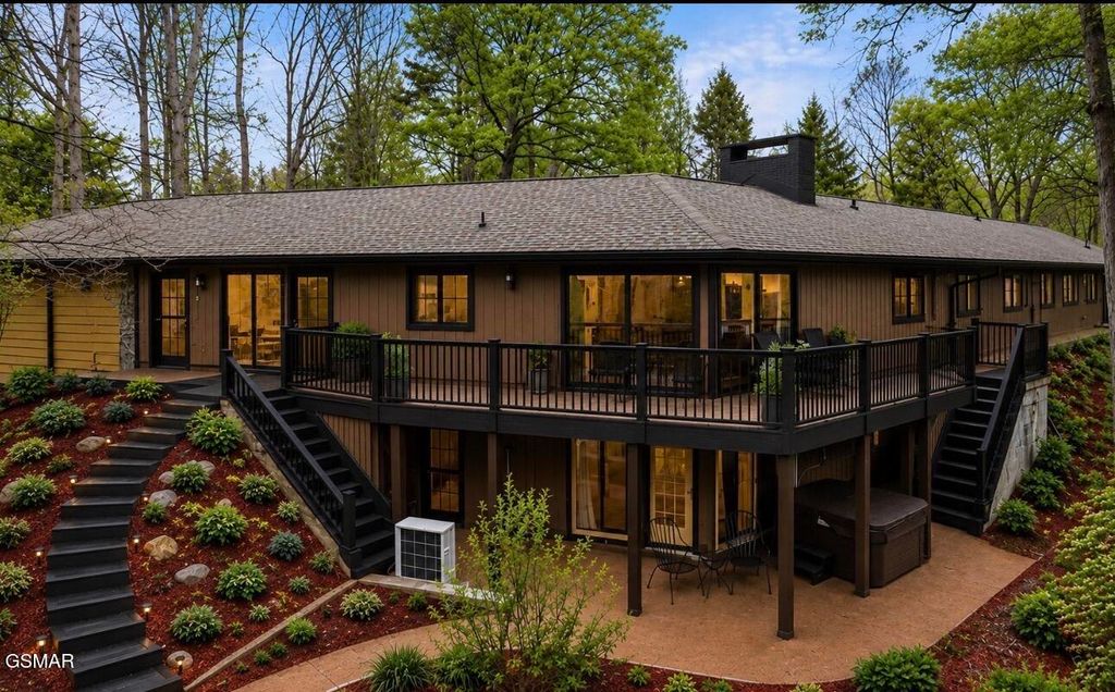 150 Hollow Road, Cosby, TN 37722