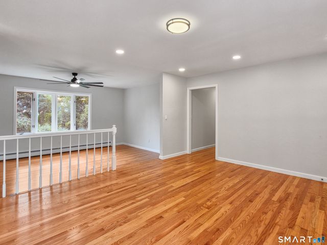 4 Bayview Circle, Watertown, CT 06795