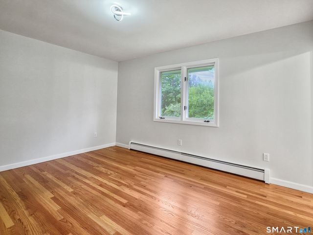 4 Bayview Circle, Watertown, CT 06795