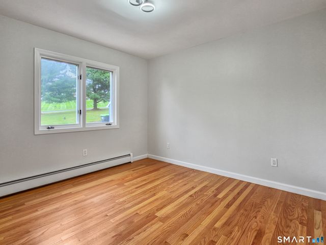 4 Bayview Circle, Watertown, CT 06795
