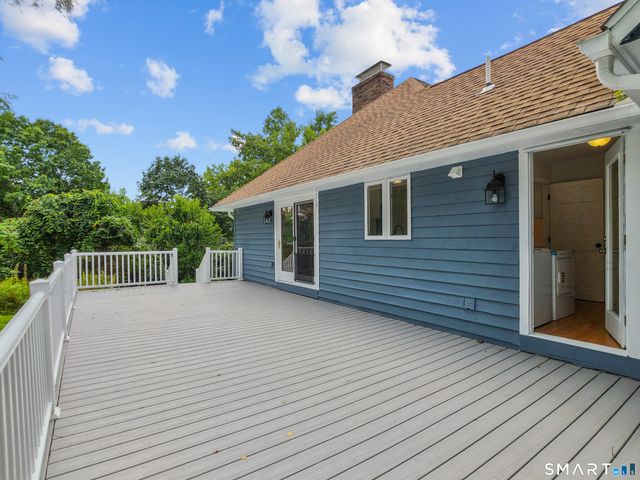 4 Bayview Circle, Watertown, CT 06795