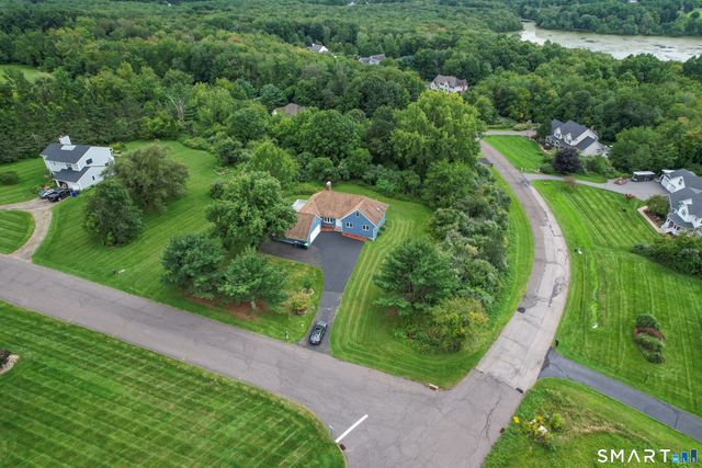4 Bayview Circle, Watertown, CT 06795