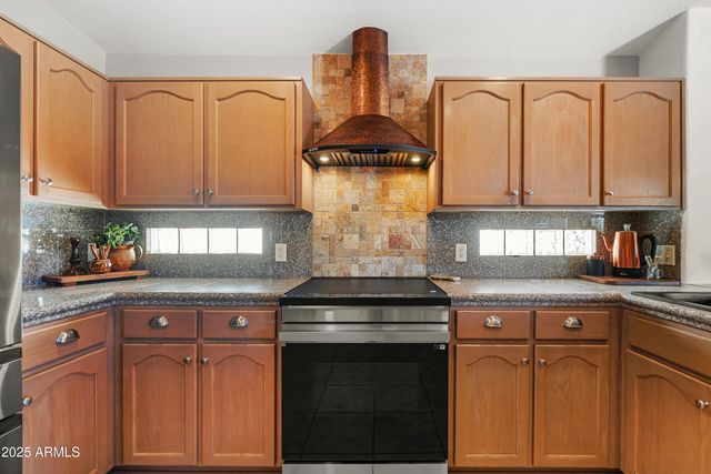 2815 GLENGARRY Way, Sierra Vista, AZ 85650