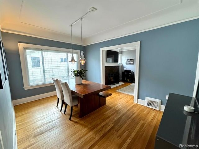 240 Pearson Street, Fenton, MI 48220