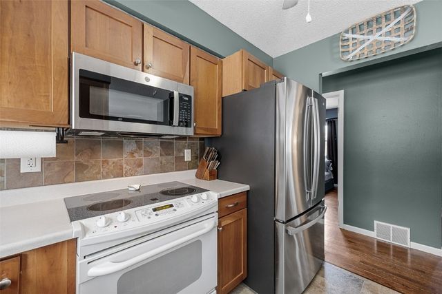 2603 Falcon Drive NE, Cedar Rapids, IA 52403