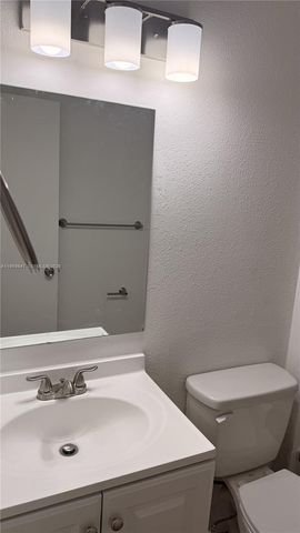 2301 NW 96th Ter 16N, Pembroke Pines, FL 33024