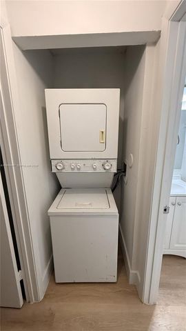 2301 NW 96th Ter 16N, Pembroke Pines, FL 33024