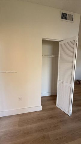 2301 NW 96th Ter 16N, Pembroke Pines, FL 33024