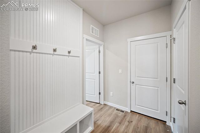 11904 Lost Peak Lane, Colorado Springs, CO 80925