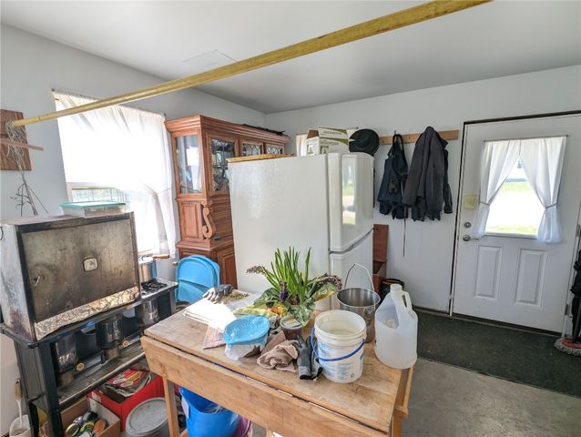 15916 AIRPORT Road, Linesville, PA 16424