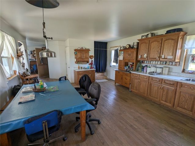 15916 AIRPORT Road, Linesville, PA 16424