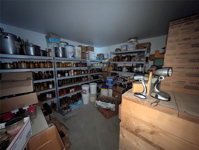 15916 AIRPORT Road, Linesville, PA 16424