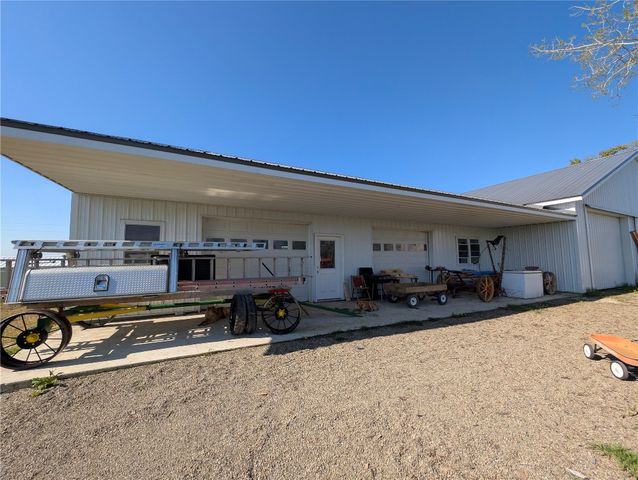 15916 AIRPORT Road, Linesville, PA 16424