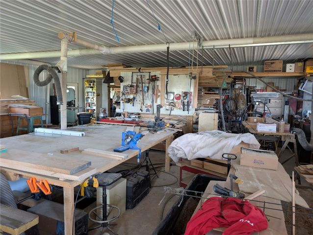 15916 AIRPORT Road, Linesville, PA 16424