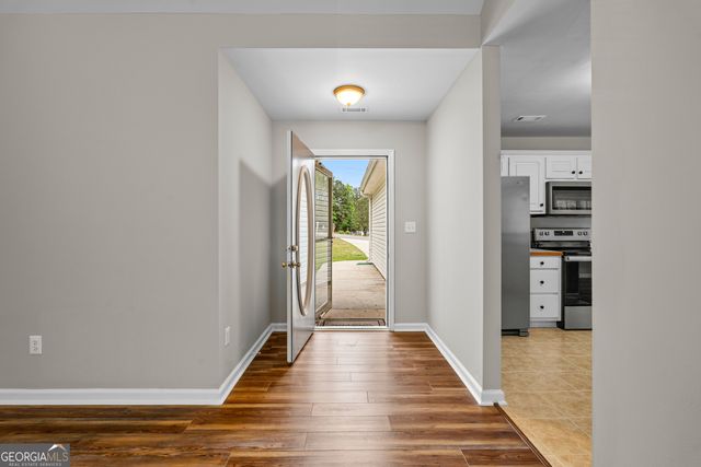 15 Caledon Court, Newnan, GA 30263
