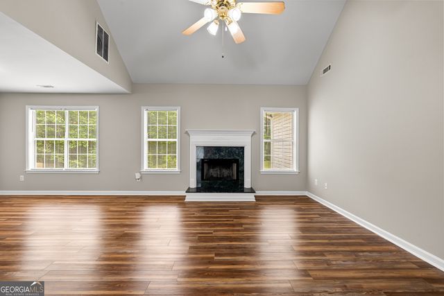 15 Caledon Court, Newnan, GA 30263