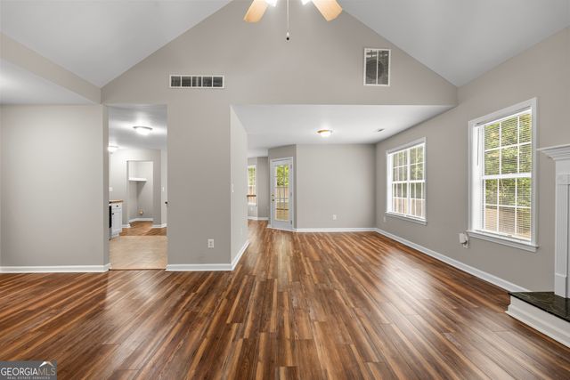 15 Caledon Court, Newnan, GA 30263