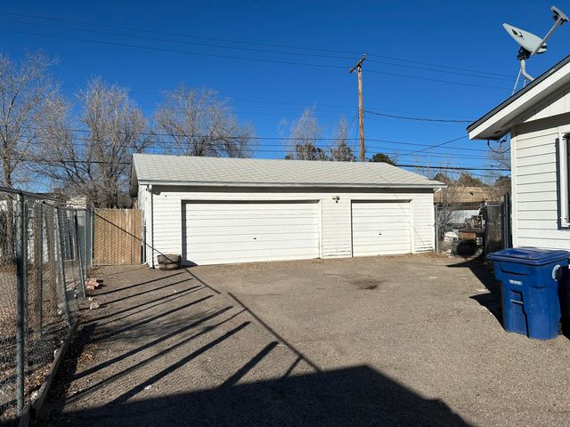 4717 Gibson Boulevard SE, Albuquerque, NM 87108