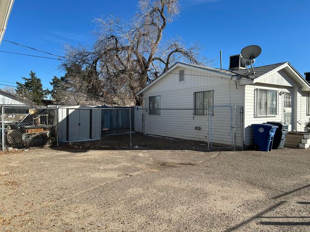 4717 Gibson Boulevard SE, Albuquerque, NM 87108