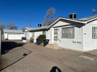 4717 Gibson Boulevard SE, Albuquerque, NM 87108