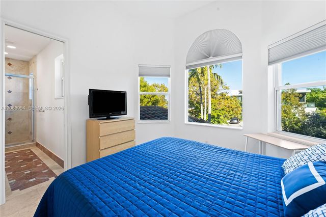 1490 Cleveland Road, Miami Beach, FL 33141