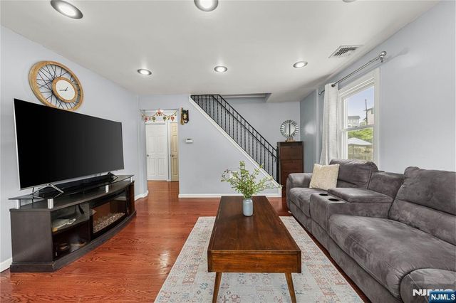 50 Ernest Street, Nutley, NJ 07110
