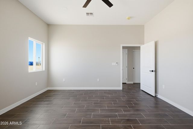 38253 W MISSOURI Avenue, Tonopah, AZ 85354