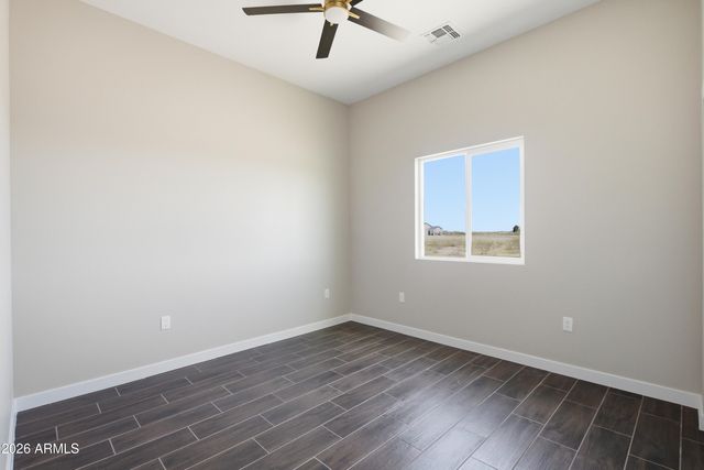 38253 W MISSOURI Avenue, Tonopah, AZ 85354