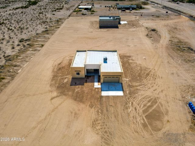 38253 W MISSOURI Avenue, Tonopah, AZ 85354