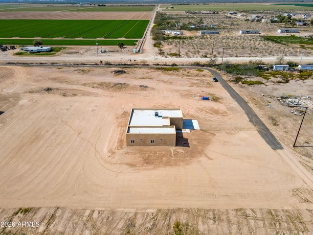 38253 W MISSOURI Avenue, Tonopah, AZ 85354