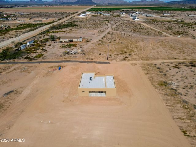 38253 W MISSOURI Avenue, Tonopah, AZ 85354