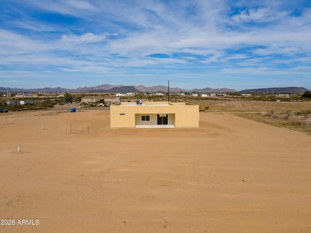 38253 W MISSOURI Avenue, Tonopah, AZ 85354