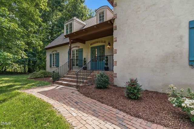 1005 Woodlot Ridge Road, Chapel Hill, NC 27516