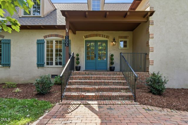 1005 Woodlot Ridge Road, Chapel Hill, NC 27516