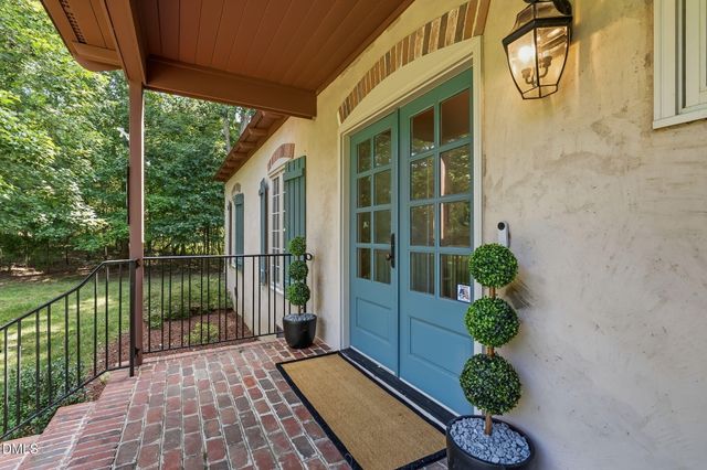 1005 Woodlot Ridge Road, Chapel Hill, NC 27516