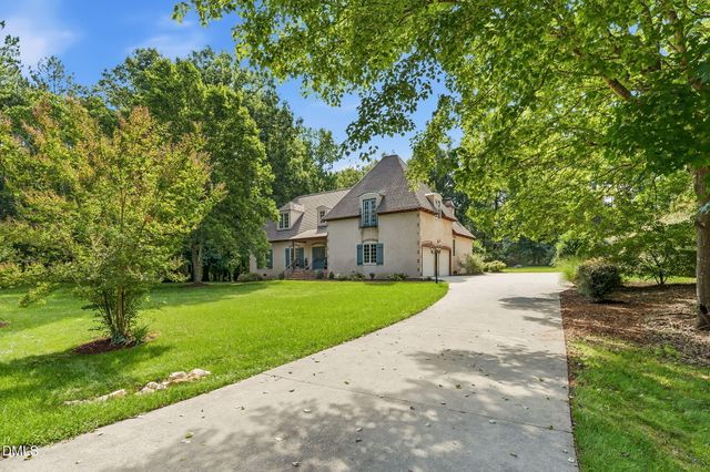 1005 Woodlot Ridge Road, Chapel Hill, NC 27516