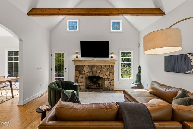 1005 Woodlot Ridge Road, Chapel Hill, NC 27516