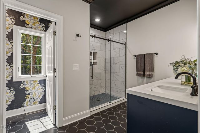 1005 Woodlot Ridge Road, Chapel Hill, NC 27516