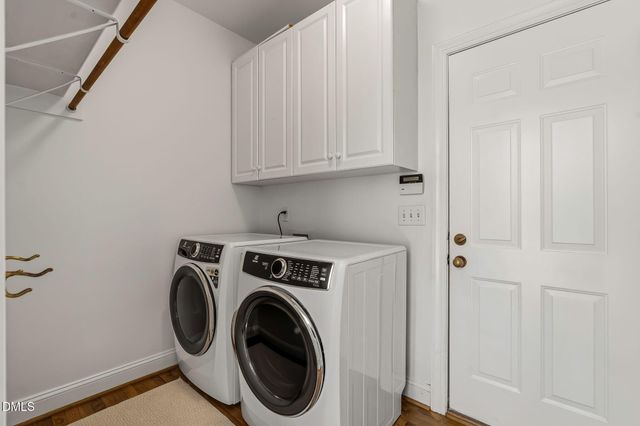 1005 Woodlot Ridge Road, Chapel Hill, NC 27516