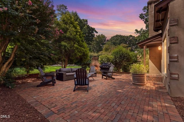 1005 Woodlot Ridge Road, Chapel Hill, NC 27516