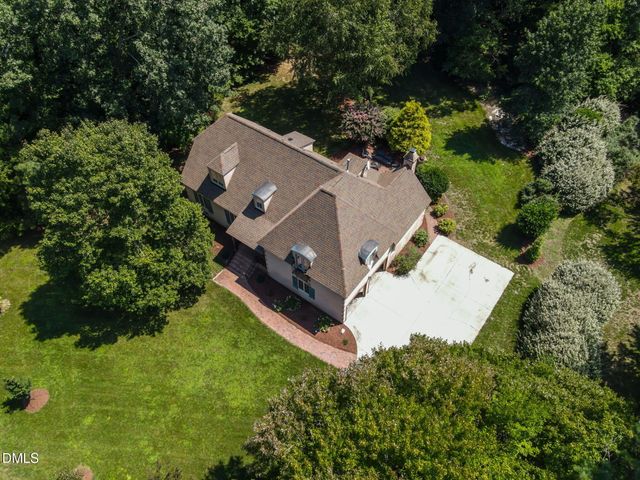1005 Woodlot Ridge Road, Chapel Hill, NC 27516