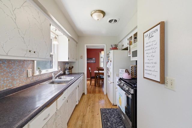 1633 Spruce STREET, Grafton, WI 53024