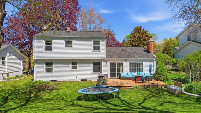 1633 Spruce STREET, Grafton, WI 53024